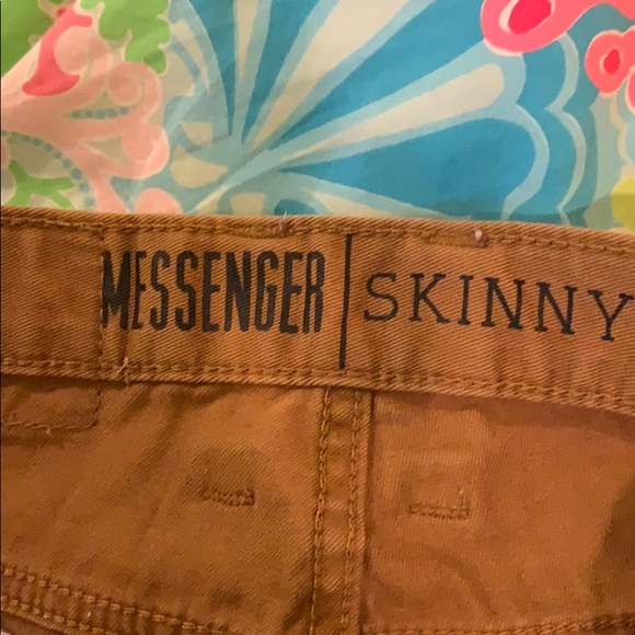 Free world Skinny Jeans - Picture 3 of 4